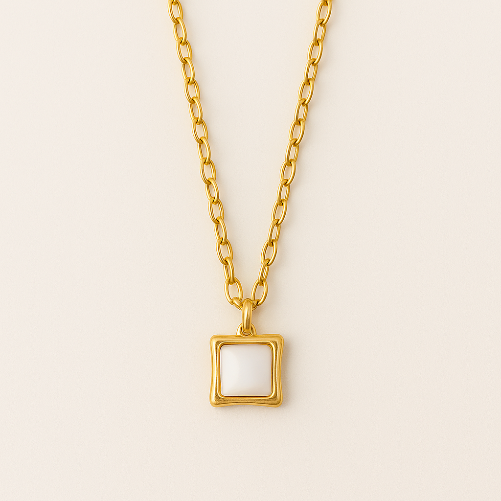 Romy Resin Necklace