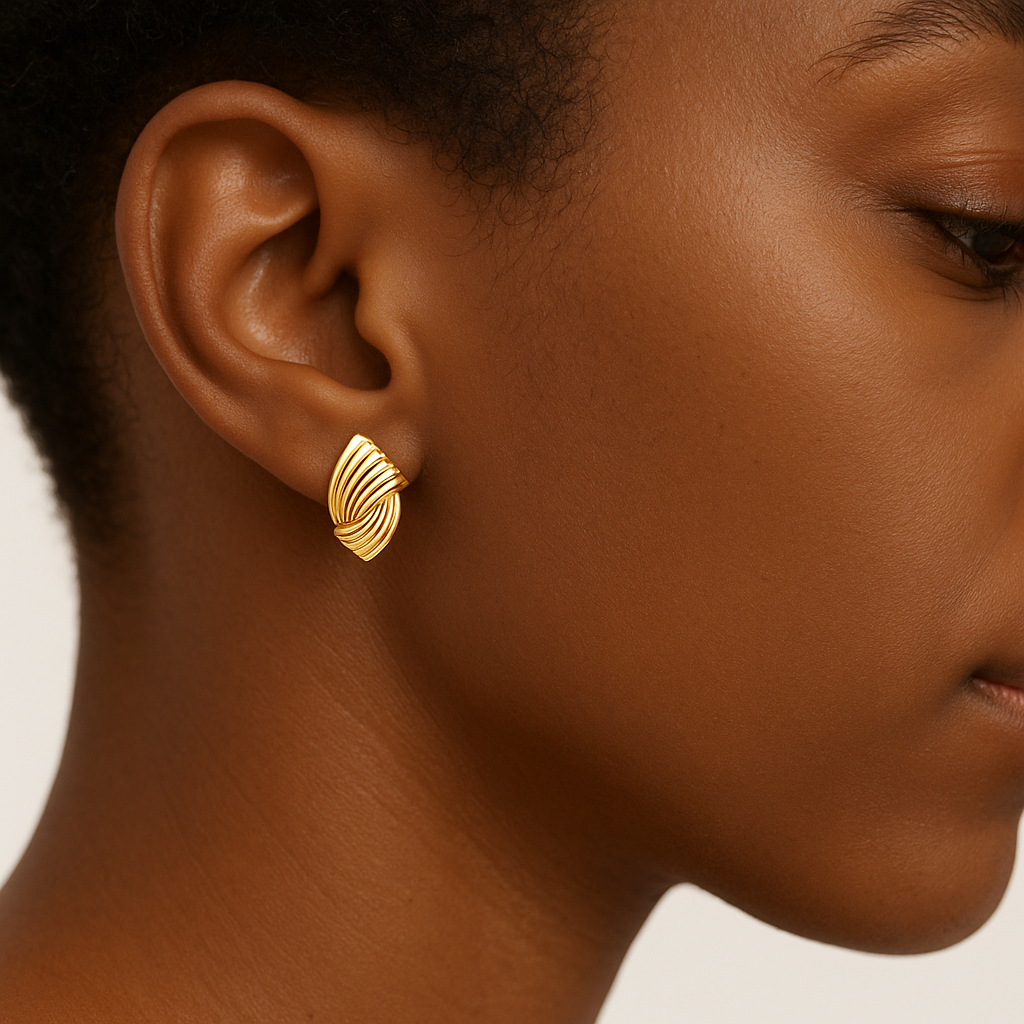 Okee Curved Ridged Earrings