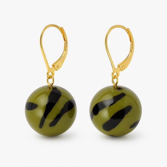 Riya Round Resin Earrings