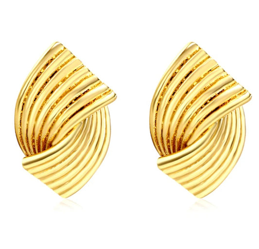 Okee Curved Ridged  Earrings