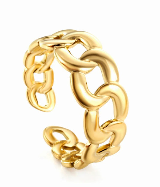 Ona Joined Circle Ring