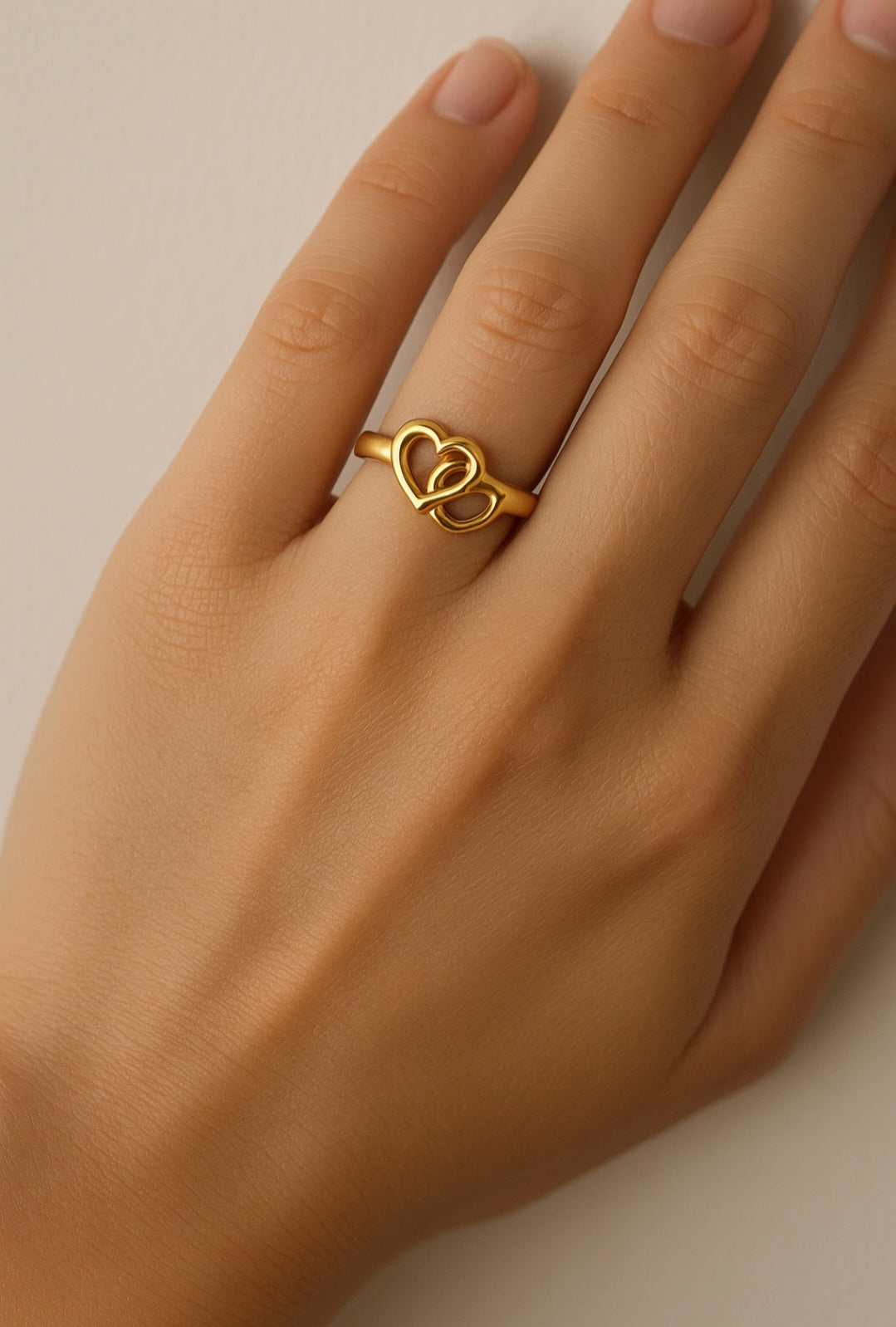 Omi Double Heart Ring