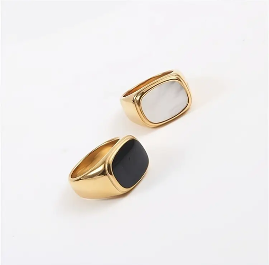 Raya Resin Ring