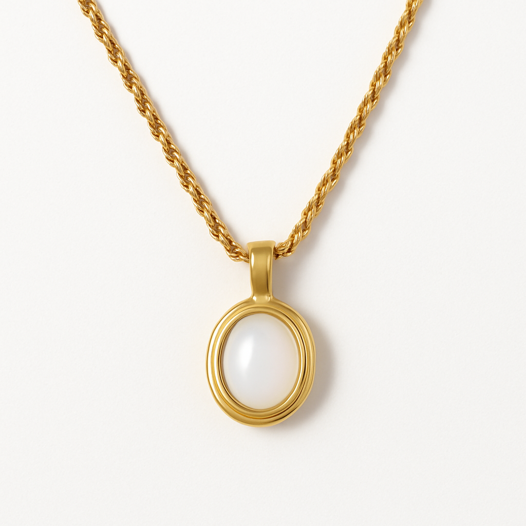 Royal Resin Necklace